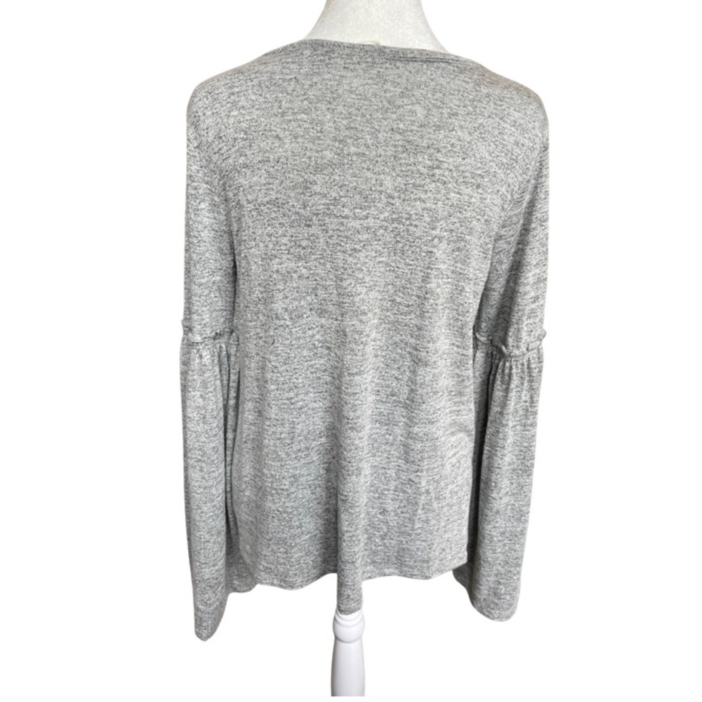 GAP top with flowy arm detail S - Picture 3 of 6